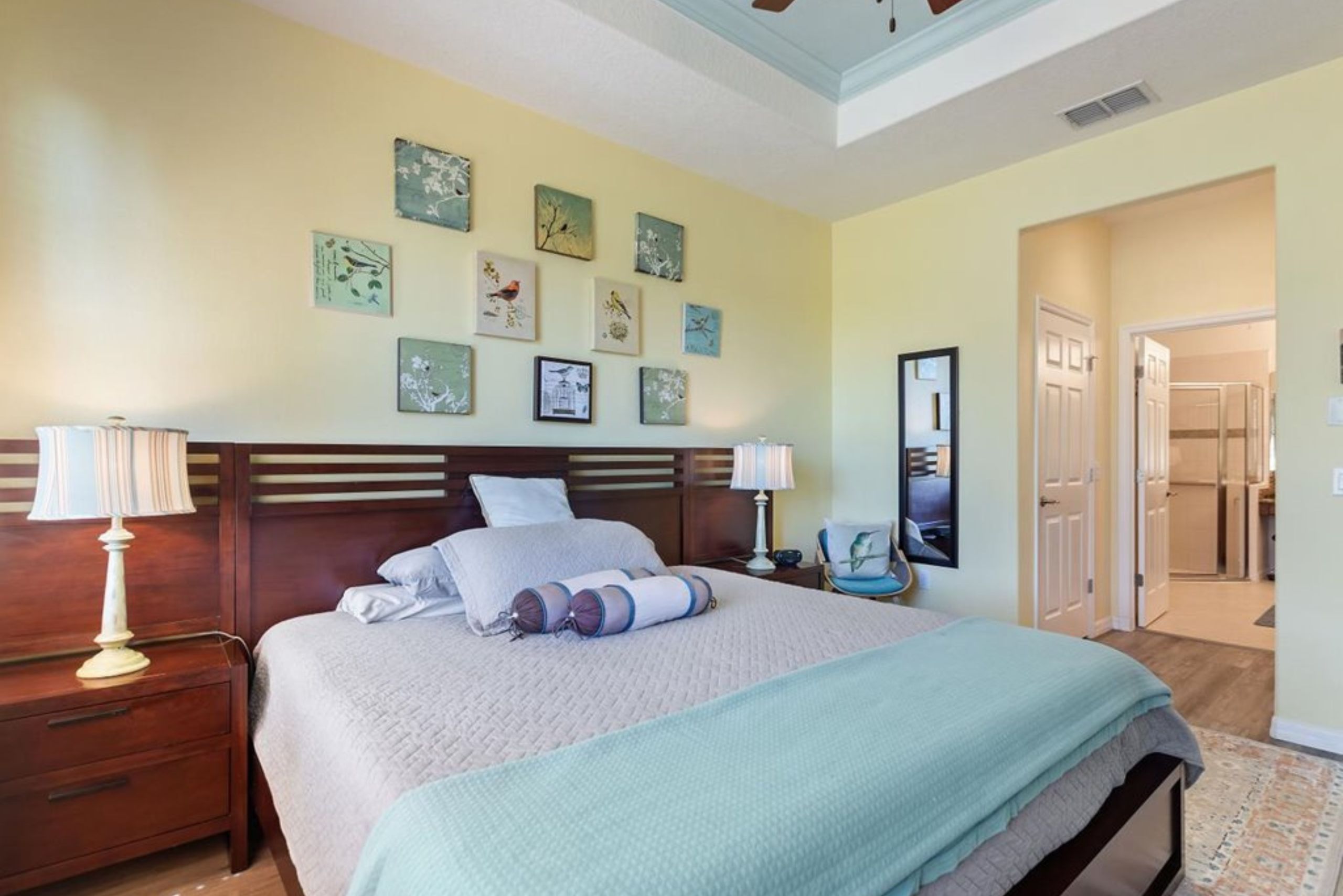 Overview of Buying a Florida Retirement Home With a Mortgage